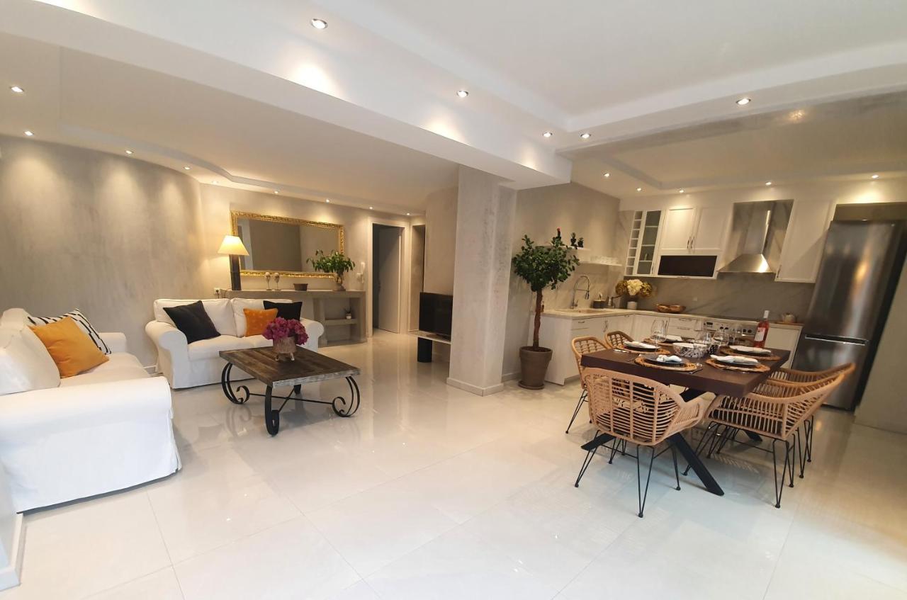 Nea Iraklitsa Dioni Luxury Houseヴィラ エクステリア 写真