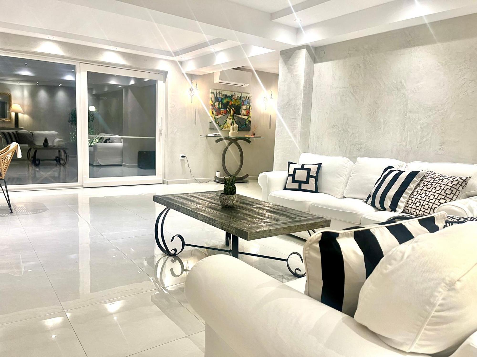 Nea Iraklitsa Dioni Luxury Houseヴィラ エクステリア 写真